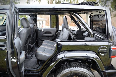 2023 Jeep Wrangler Unlimited Sahara