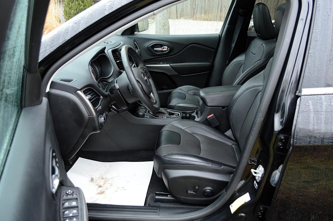 2022 Jeep Cherokee Limited 4WD