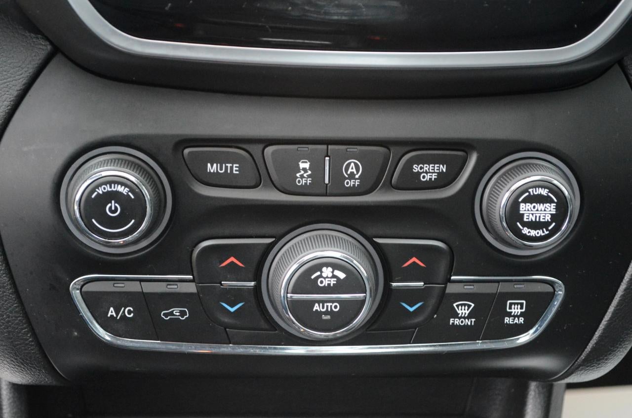 2022 Jeep Cherokee Limited 4WD