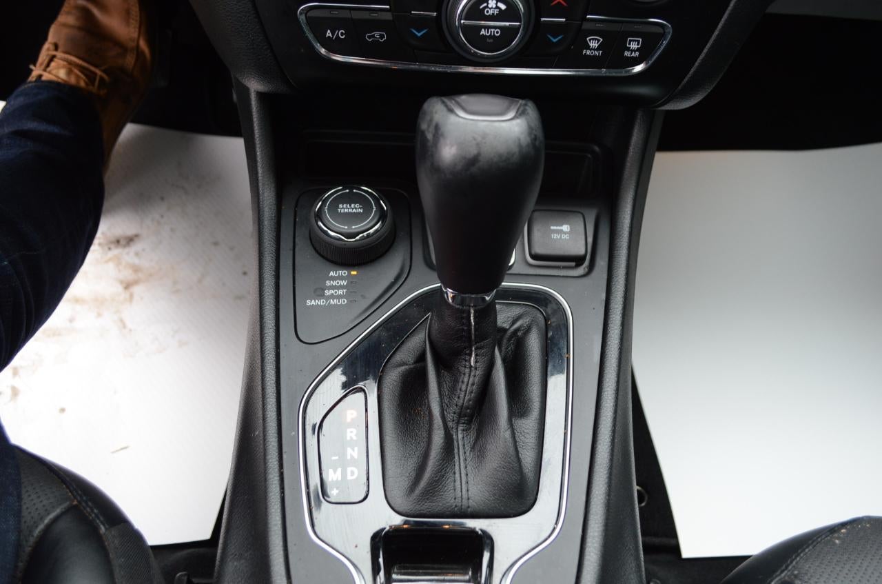 2022 Jeep Cherokee Limited 4WD