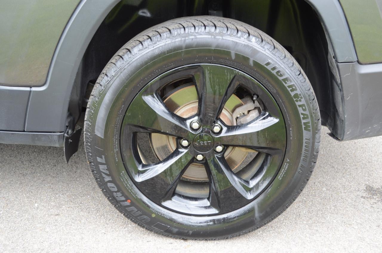 2019 Jeep Cherokee Latitude Plus 4WD