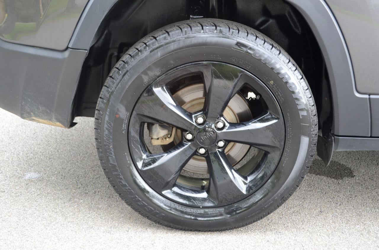 2019 Jeep Cherokee Latitude Plus 4WD