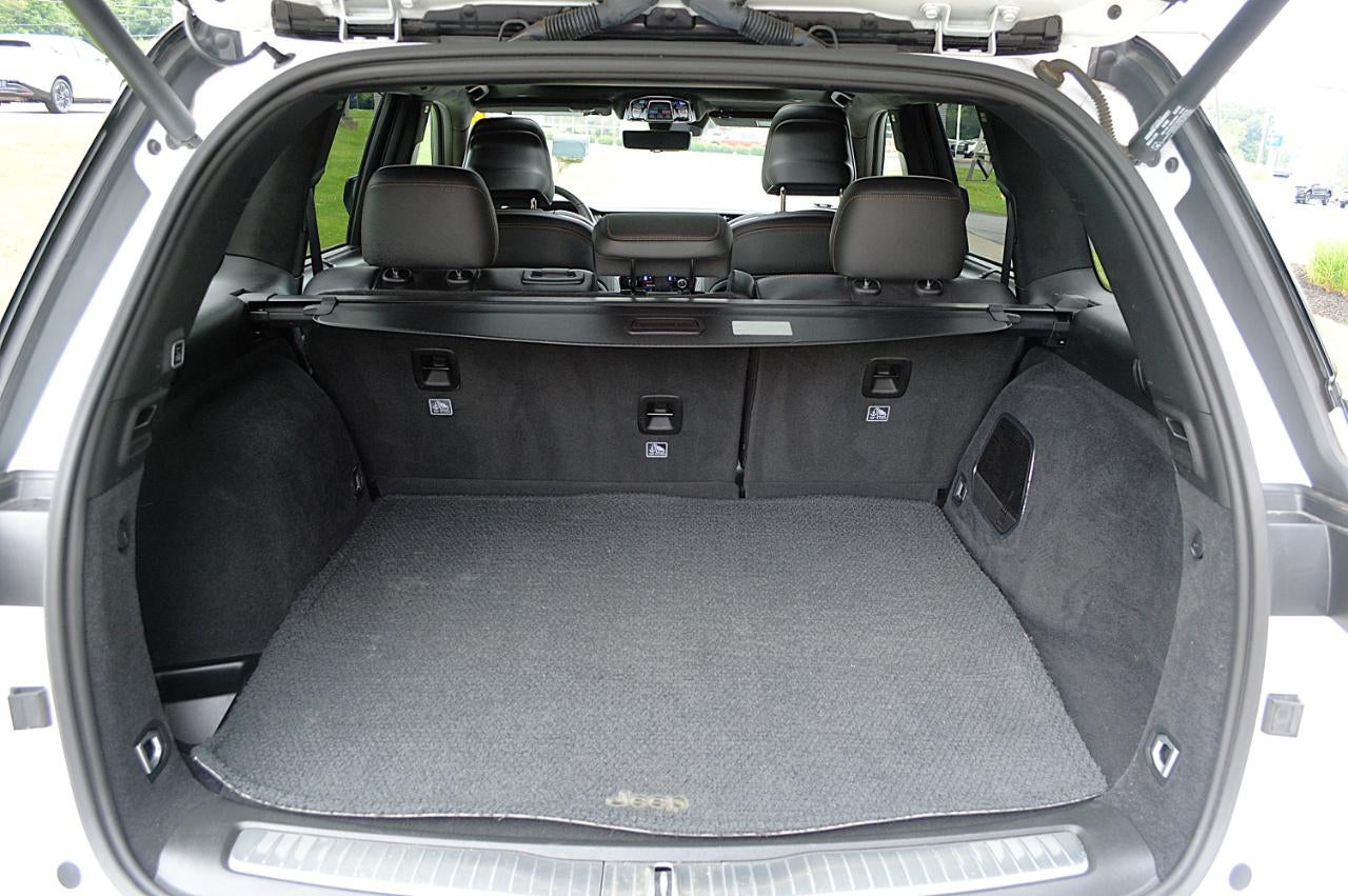 2024 Jeep Grand Cherokee Summit 4WD