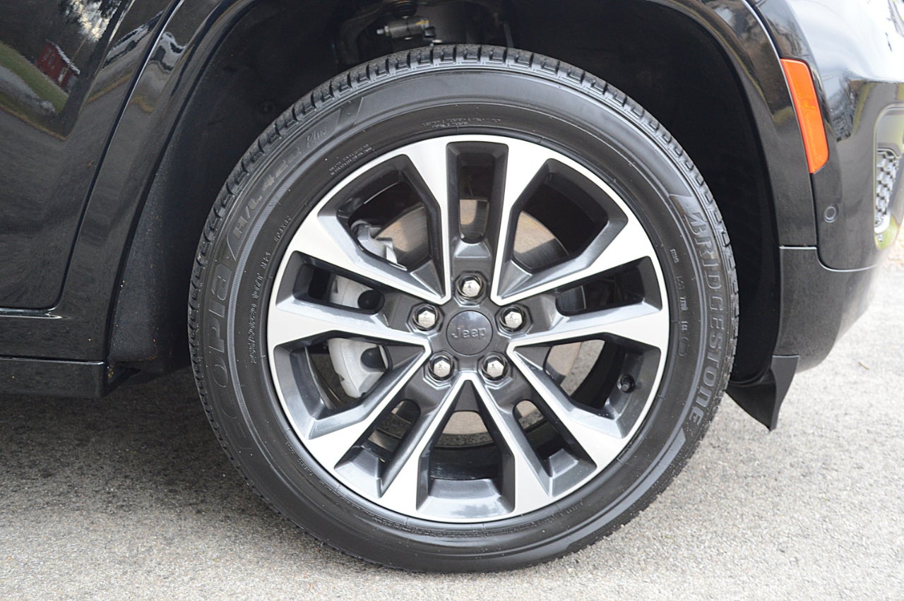 2023 Jeep Grand Cherokee L Overland 4WD