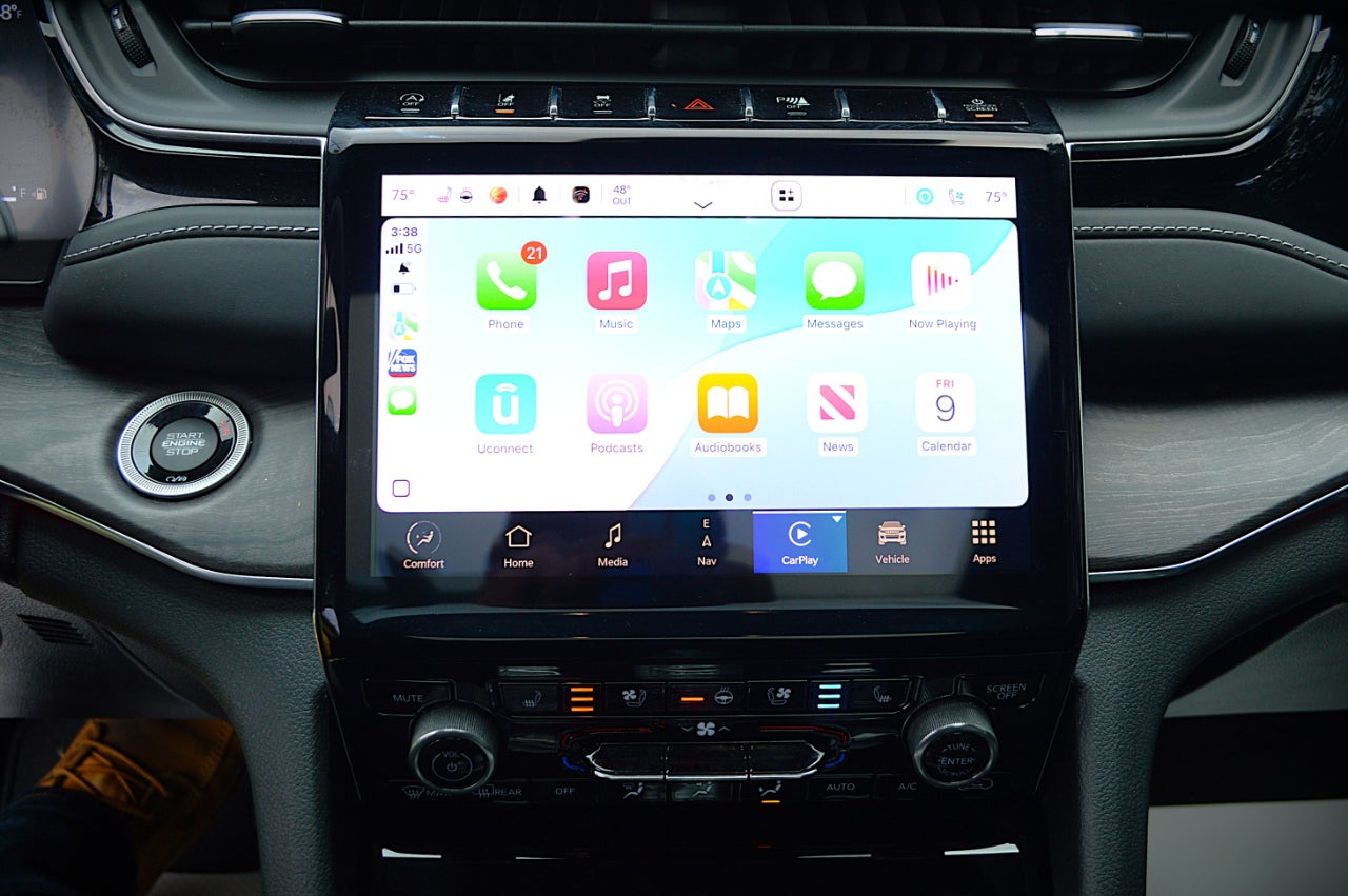 2023 Jeep Grand Cherokee L Overland 4WD