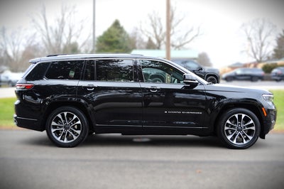 2023 Jeep Grand Cherokee L Overland 4WD