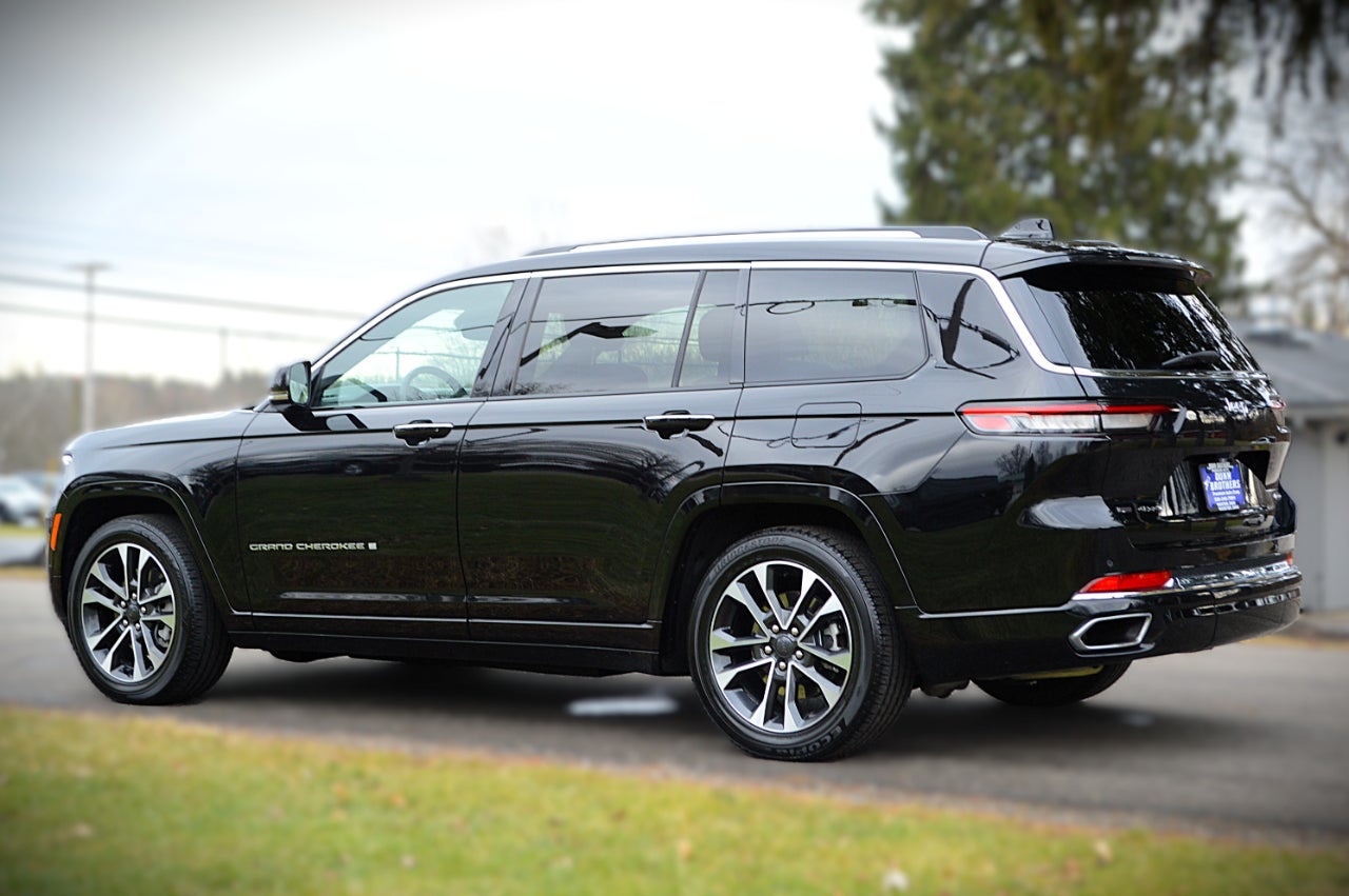 2023 Jeep Grand Cherokee L Overland 4WD