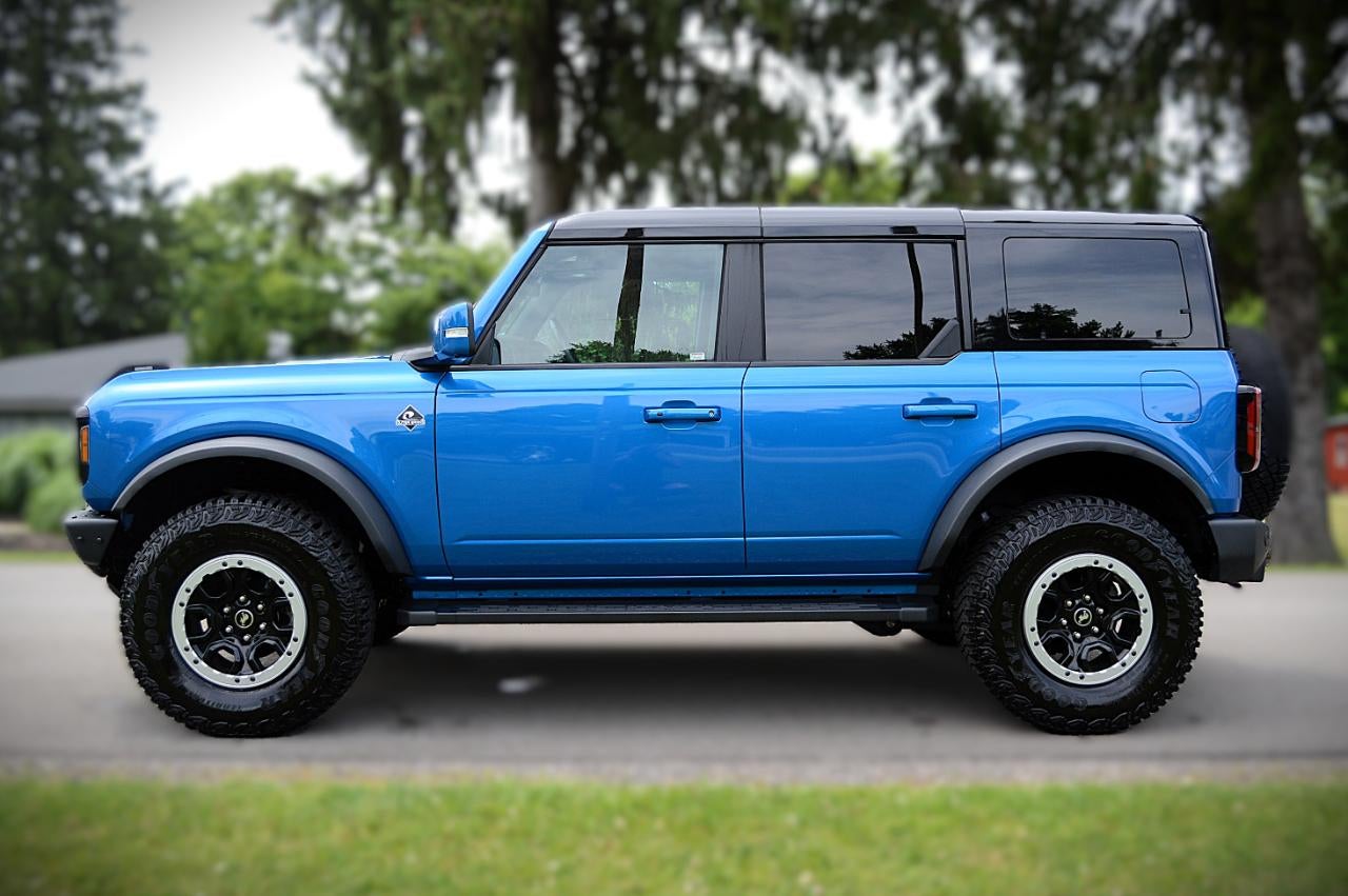 2024 Ford Bronco Outer Banks 4-Door