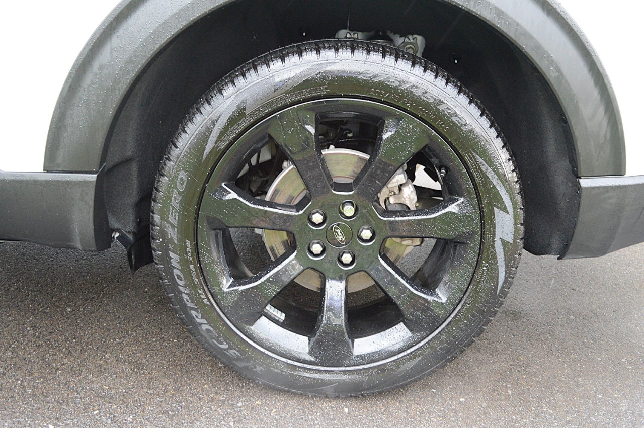 2024 Ford Explorer ST-Line AWD