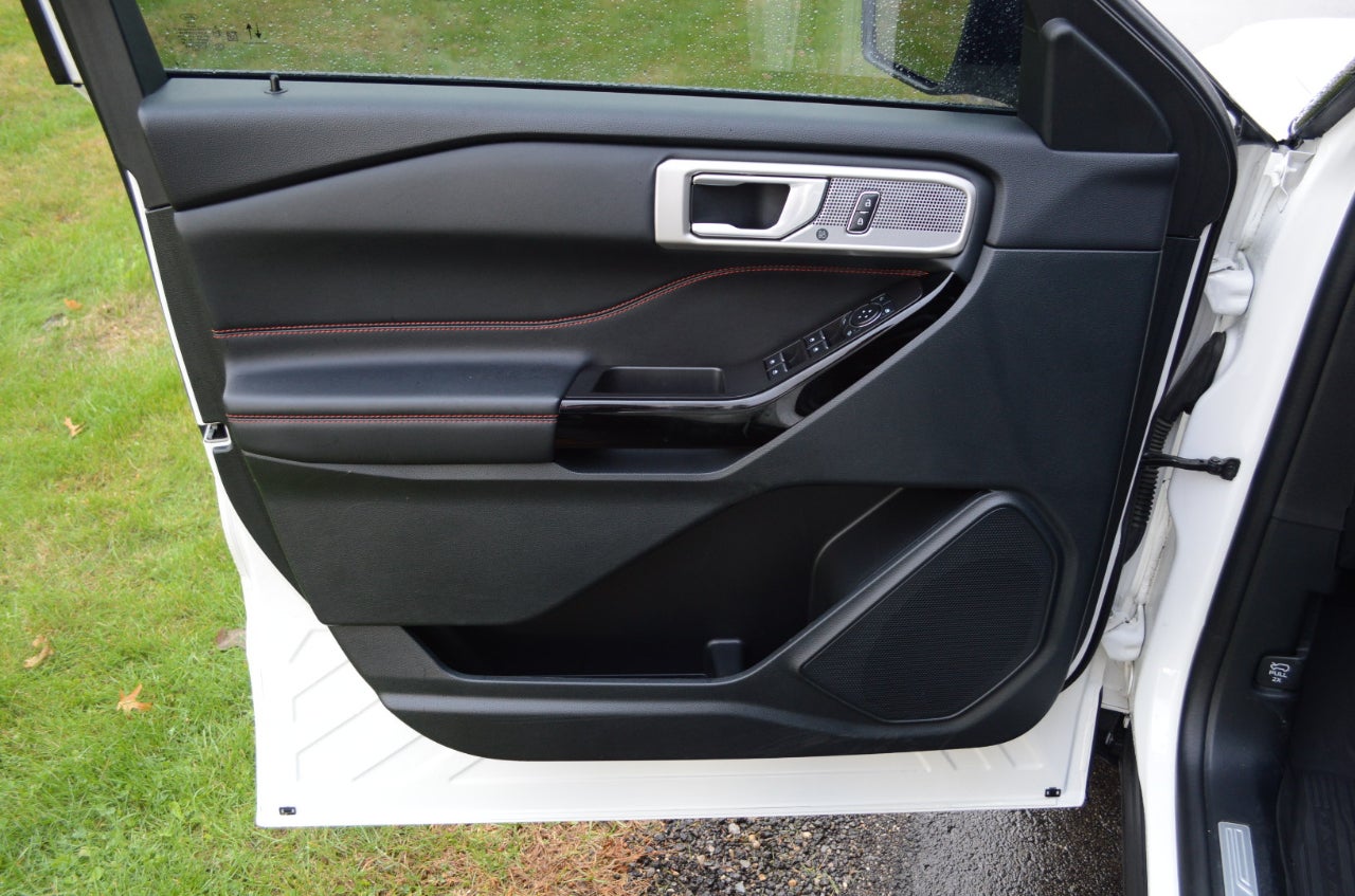 2024 Ford Explorer ST-Line AWD