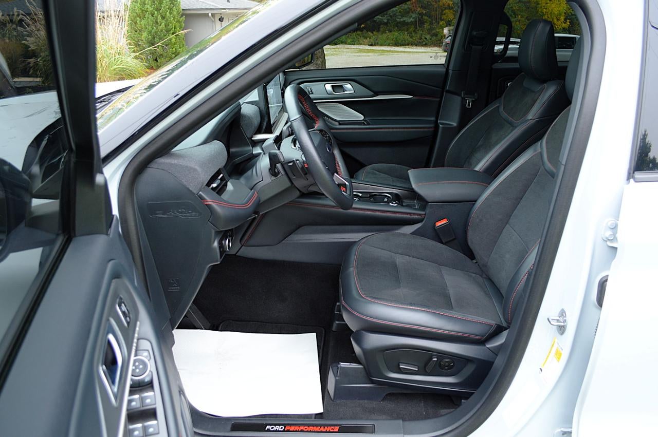 2026 Ford Explorer ST AWD