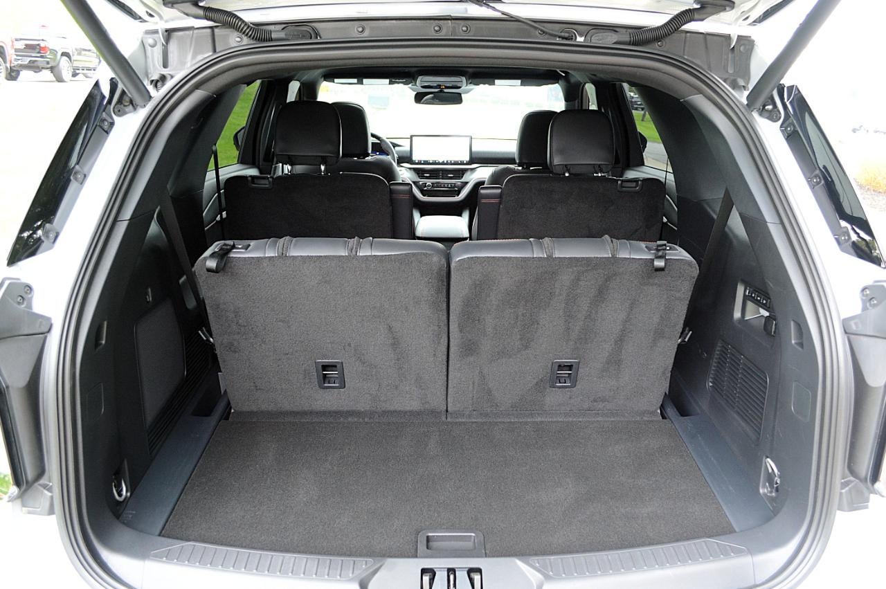 2026 Ford Explorer ST AWD