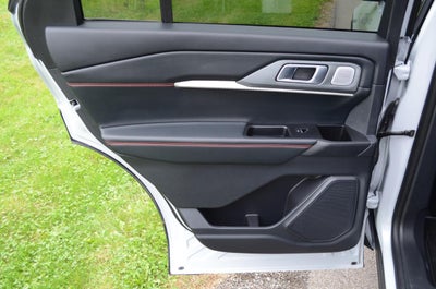 2026 Ford Explorer ST AWD