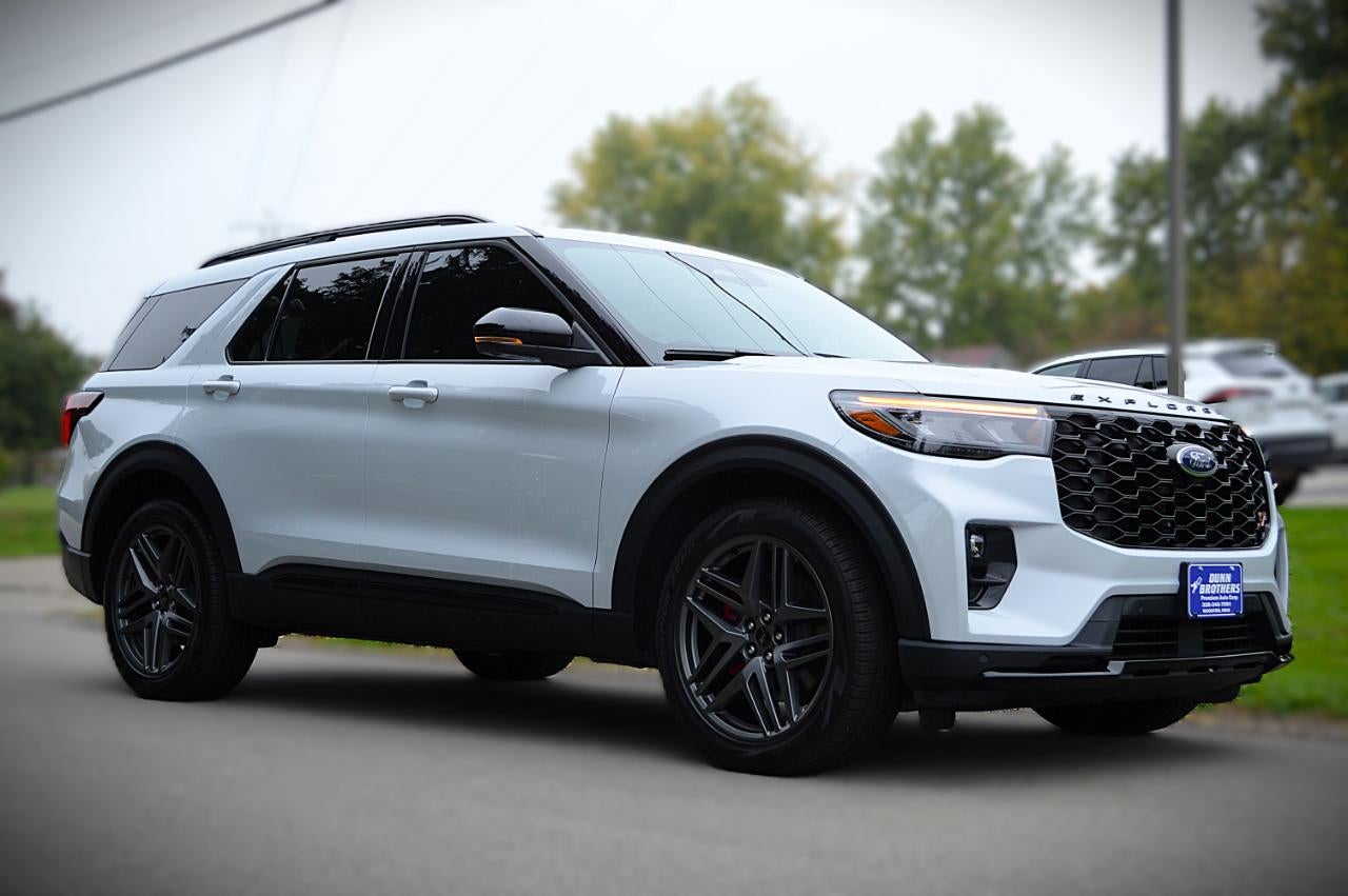 2026 Ford Explorer ST AWD