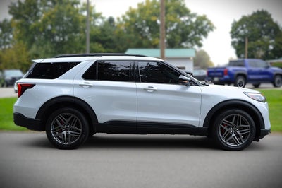 2026 Ford Explorer ST AWD