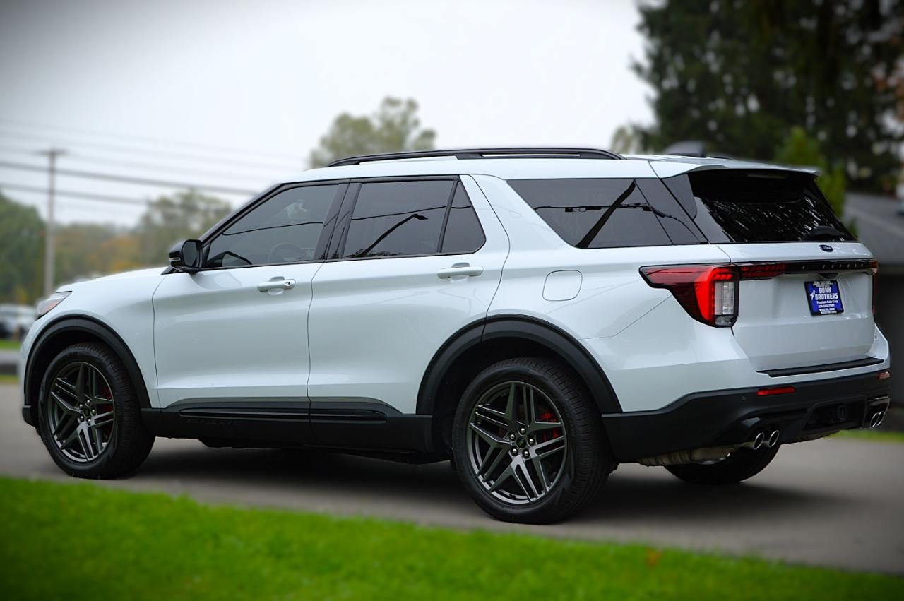 2026 Ford Explorer ST AWD