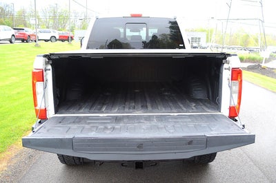 2019 Ford F-250 SD Lariat Crew Cab 4WD