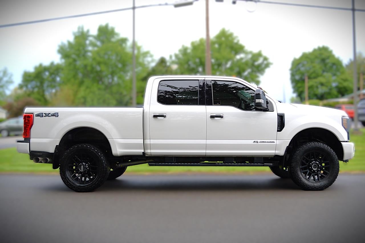 2019 Ford F-250 SD Lariat Crew Cab 4WD