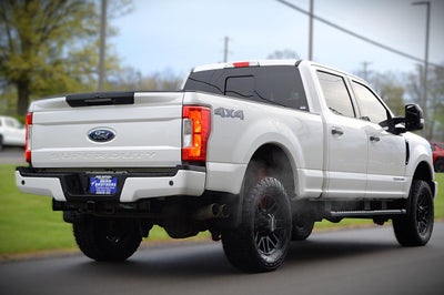 2019 Ford F-250 SD Lariat Crew Cab 4WD