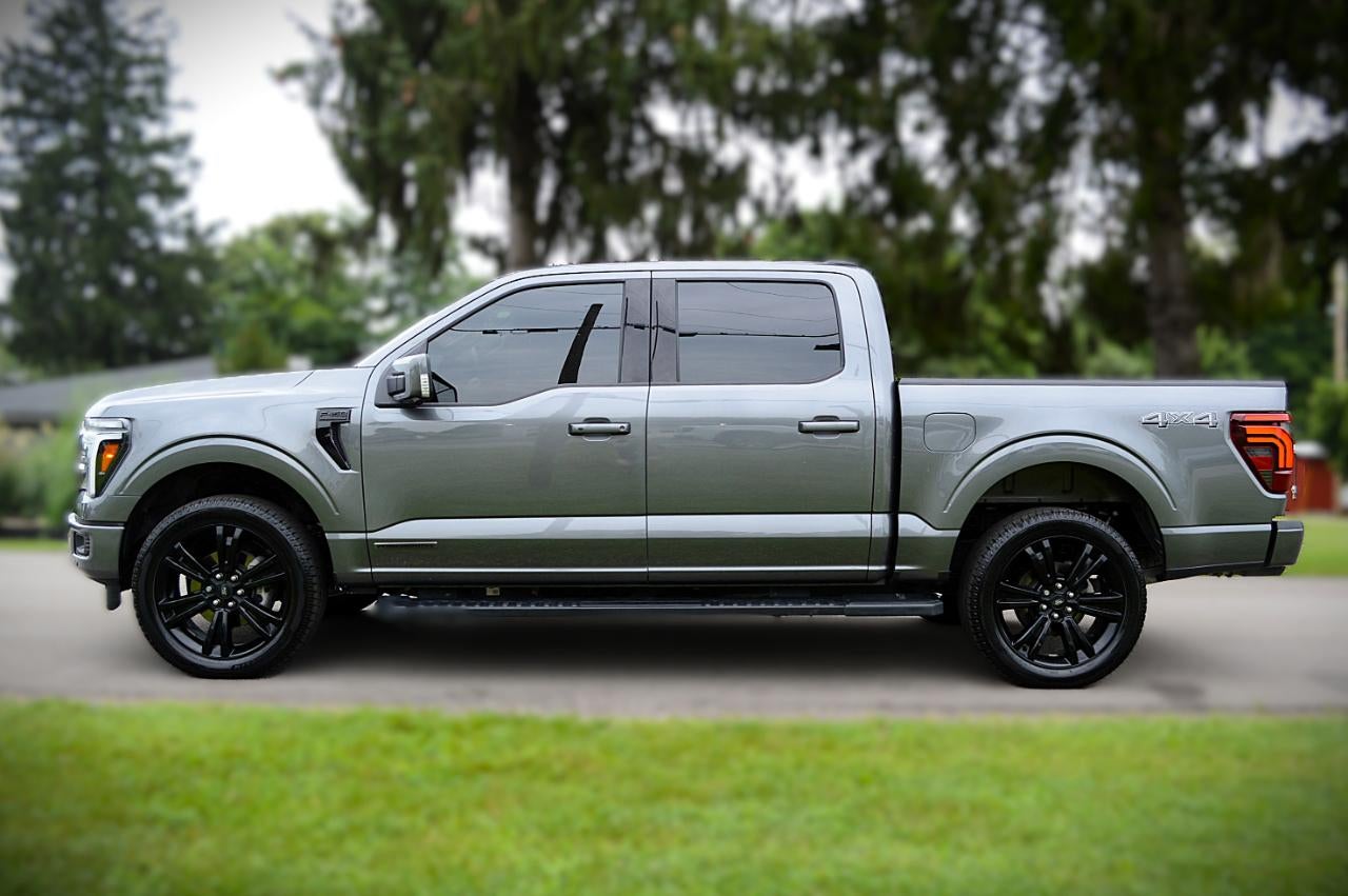 2025 Ford F-150 Lariat SuperCrew 4WD