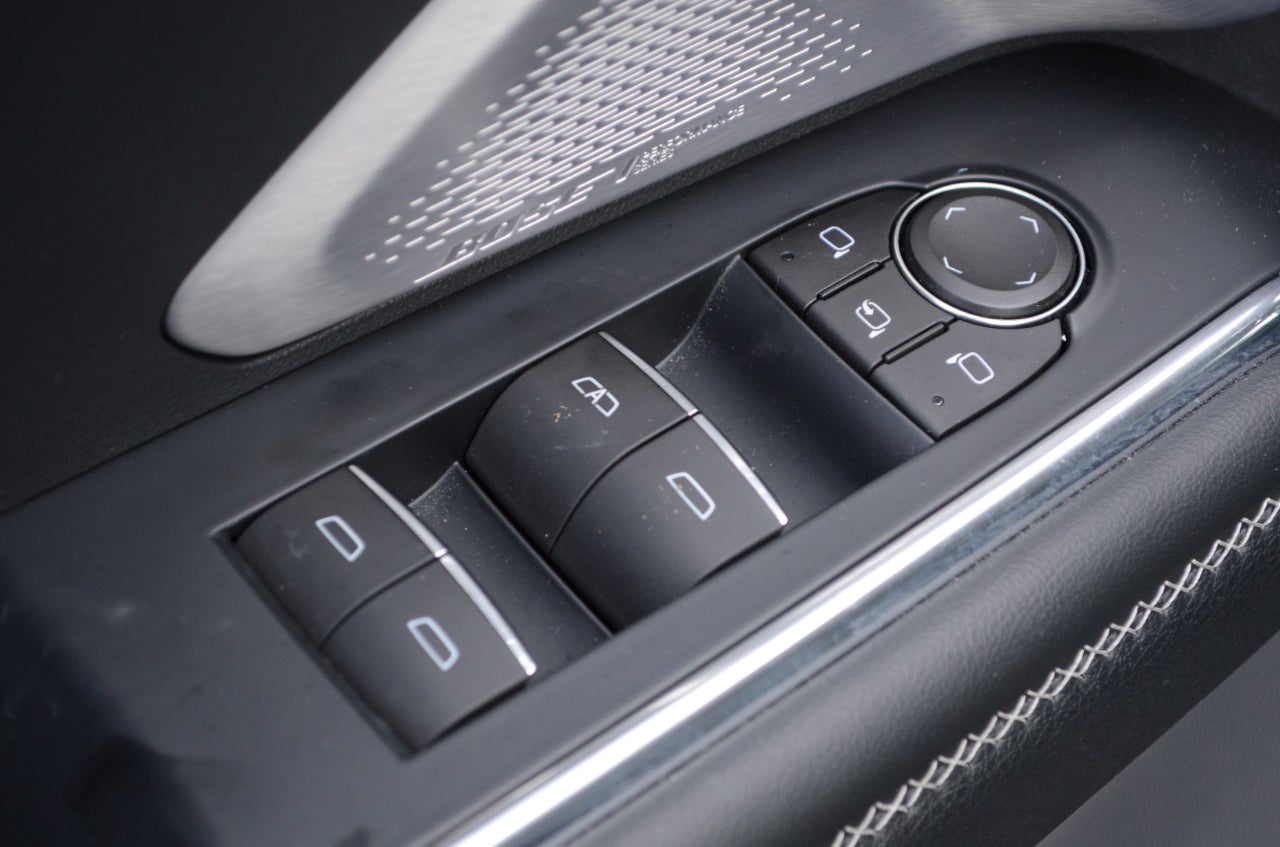 2024 GMC Acadia Denali AWD