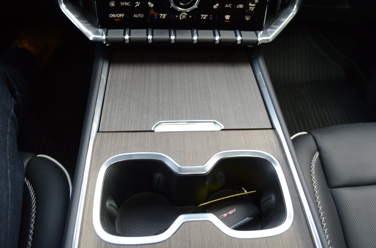 2024 GMC Acadia Denali AWD