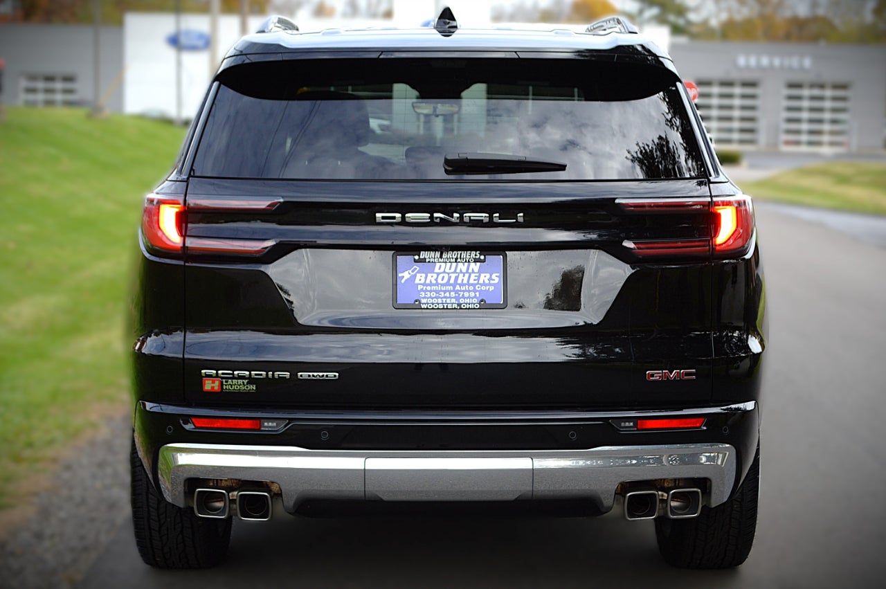 2024 GMC Acadia Denali AWD