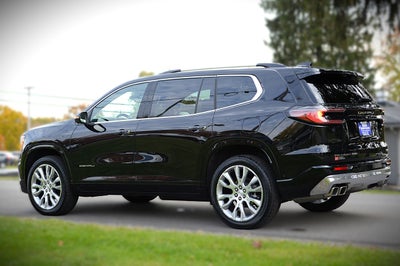 2024 GMC Acadia Denali AWD