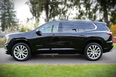 2024 GMC Acadia Denali AWD