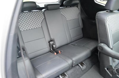 2024 GMC Acadia Denali AWD