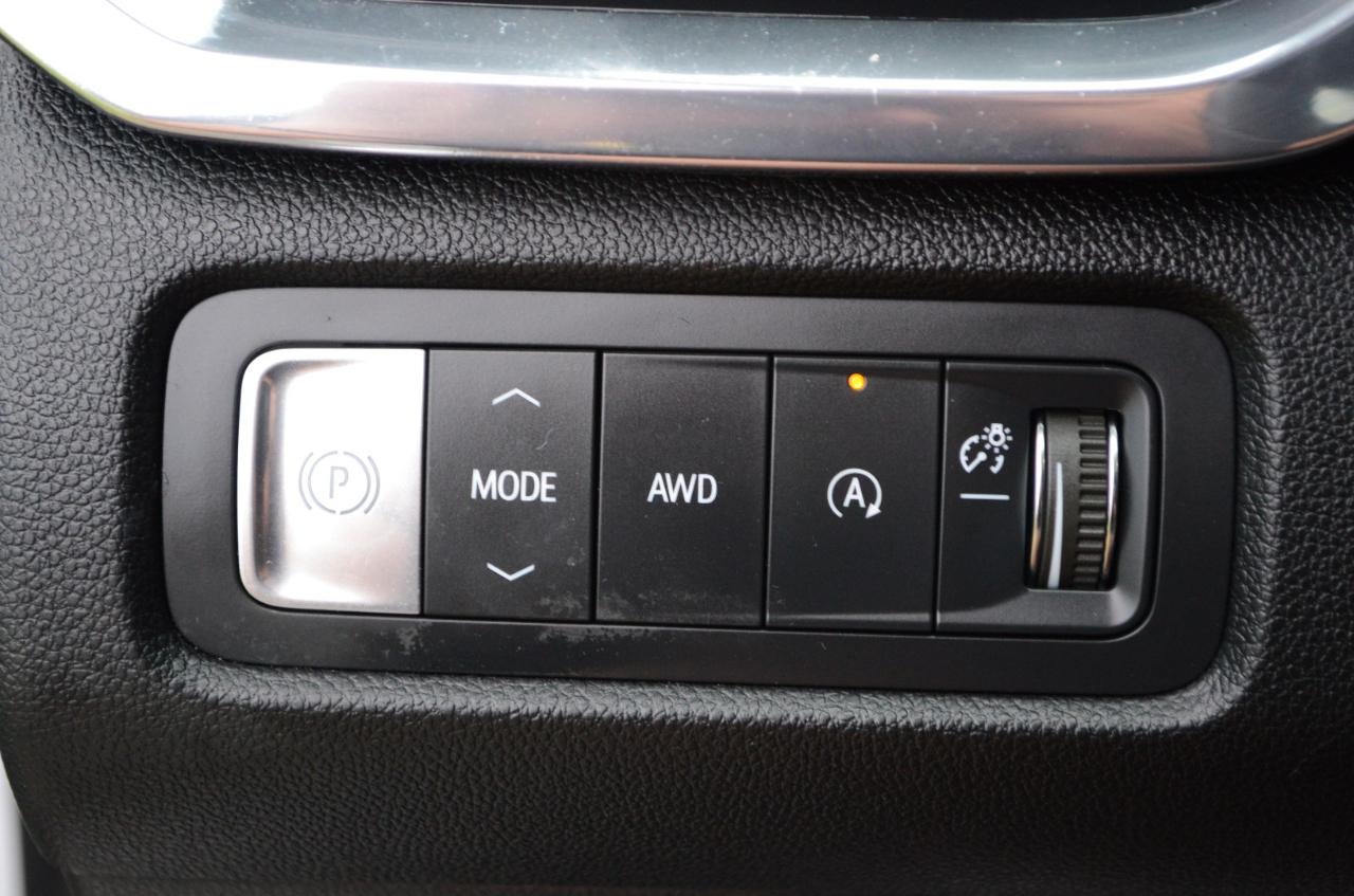 2024 GMC Acadia Denali AWD