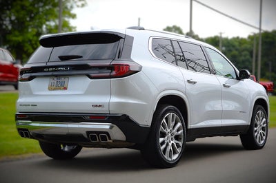 2024 GMC Acadia Denali AWD
