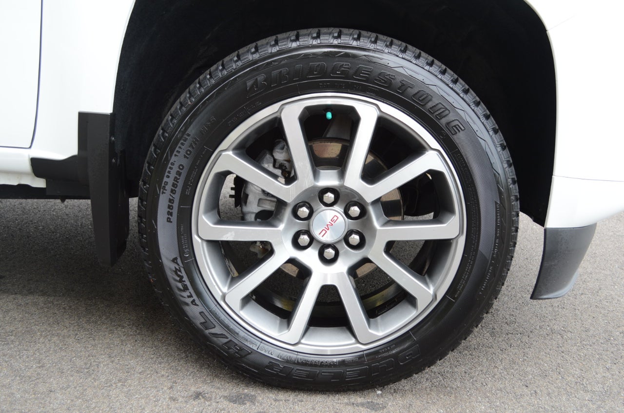 2022 GMC Canyon Denali Crew Cab Short Box 4WD