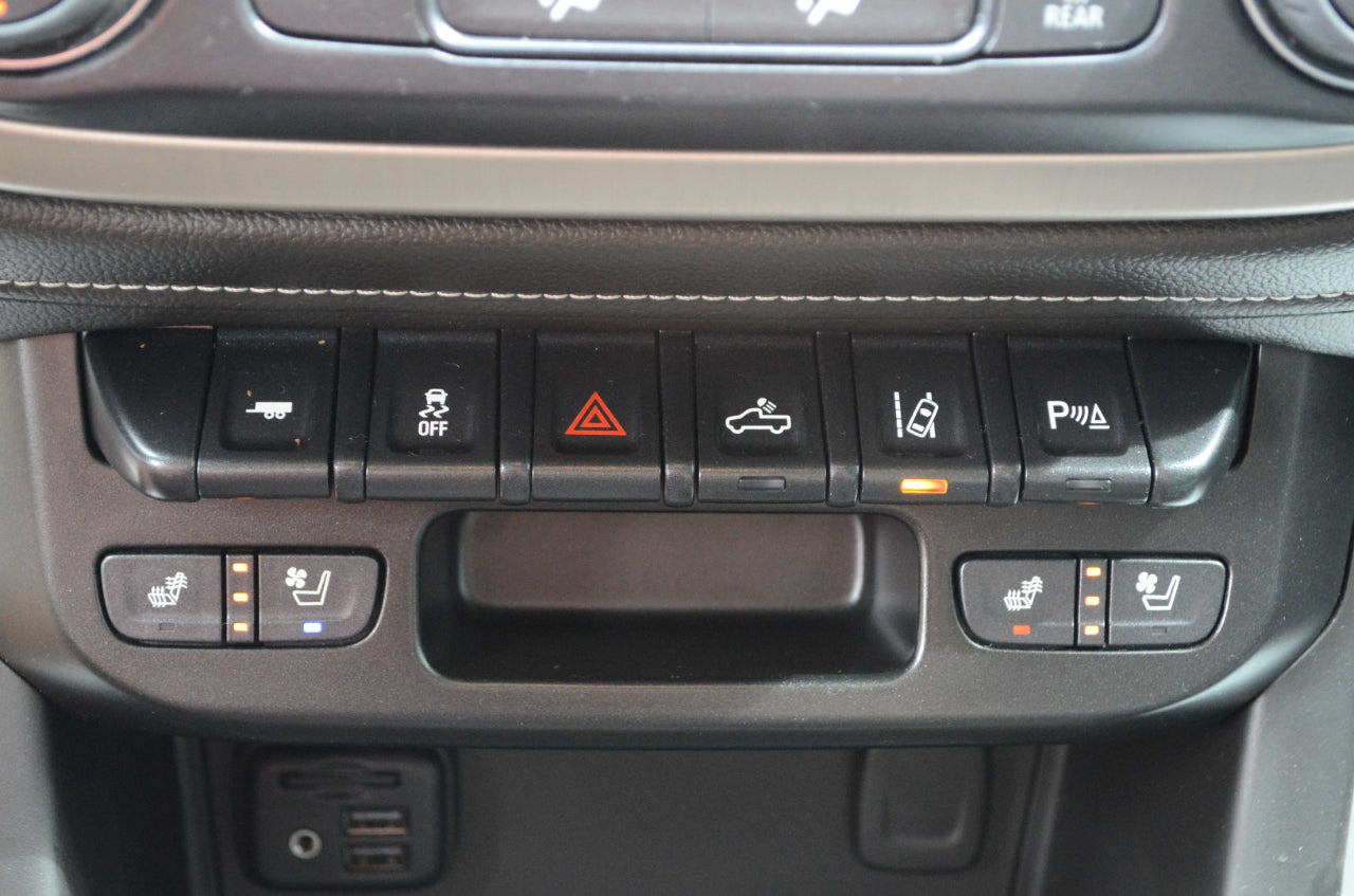 2022 GMC Canyon Denali Crew Cab Short Box 4WD