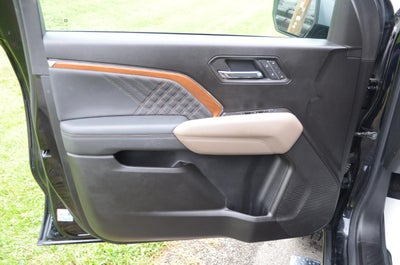 2025 GMC Canyon Denali Crew Cab 4WD