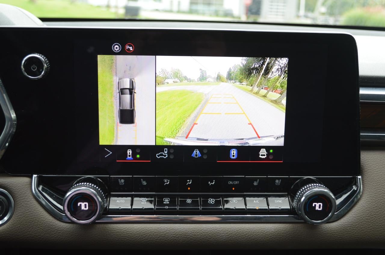2025 GMC Canyon Denali Crew Cab 4WD