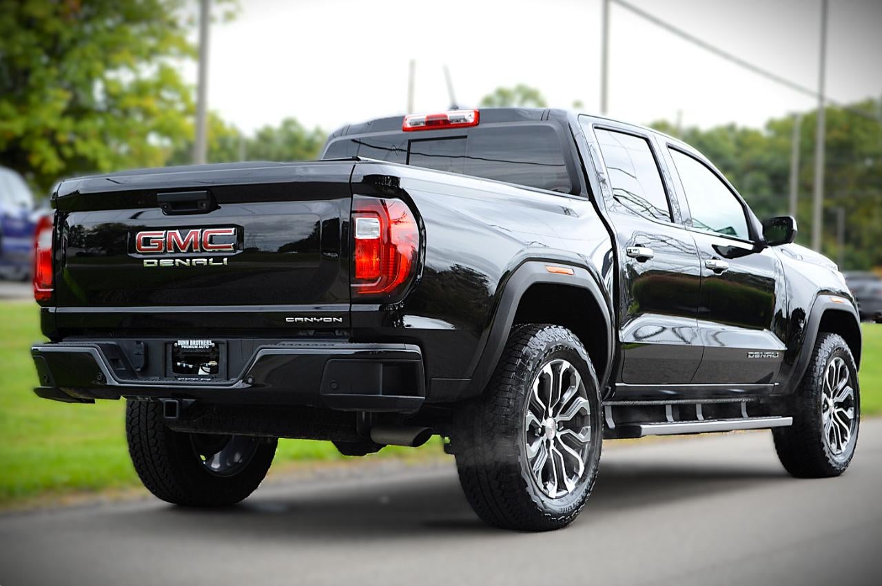 2025 GMC Canyon Denali Crew Cab 4WD