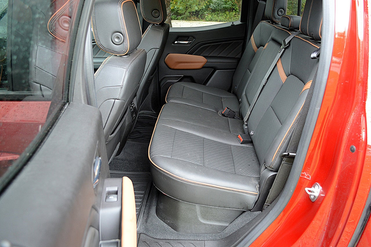 2023 GMC Canyon AT4 Crew Cab 4WD