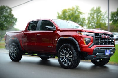 2023 GMC Canyon AT4 Crew Cab 4WD