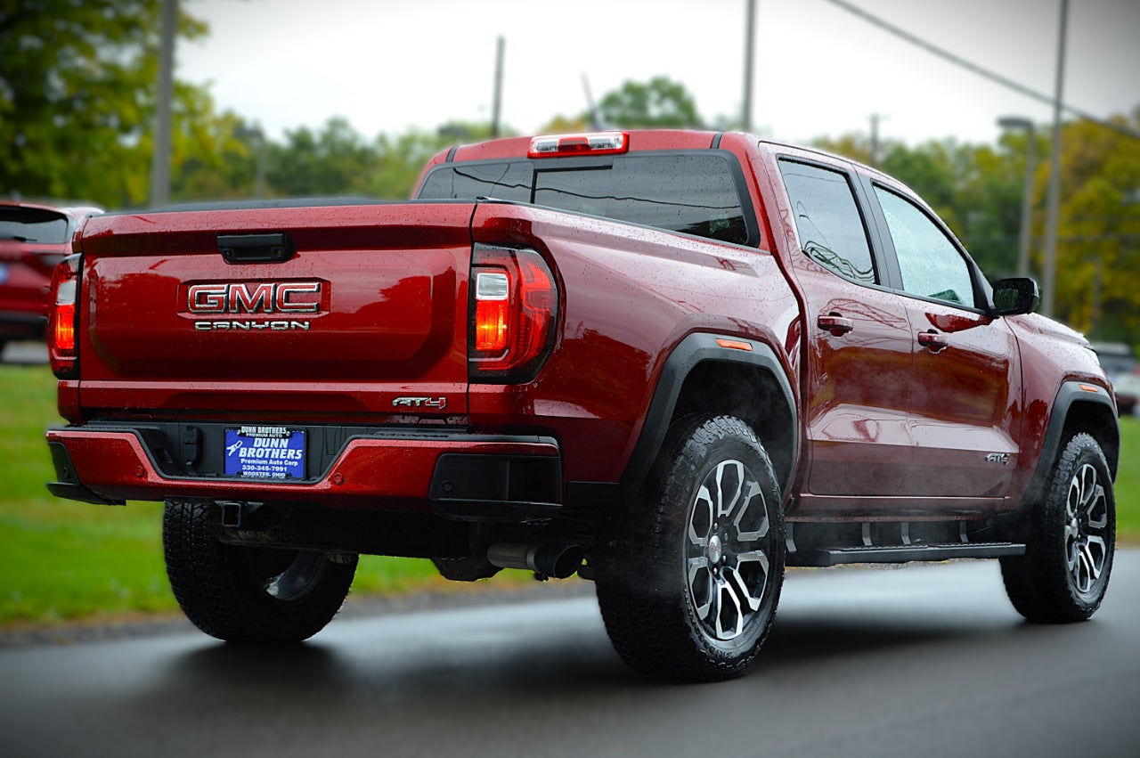 2023 GMC Canyon AT4 Crew Cab 4WD