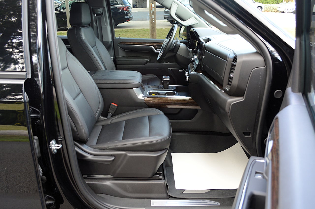 2024 GMC Sierra 1500 Elevation Crew Cab 4WD