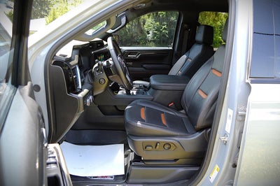 2024 GMC Sierra 1500 AT4 Crew Cab 4WD
