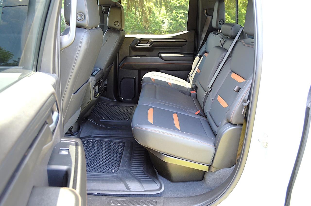 2024 GMC Sierra 1500 AT4 Crew Cab 4WD