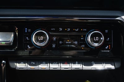 2024 GMC Sierra 1500 AT4 Crew Cab 4WD