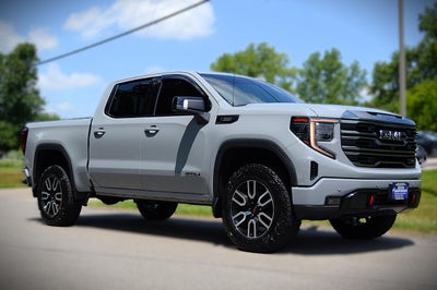 2024 GMC Sierra 1500 AT4 Crew Cab 4WD