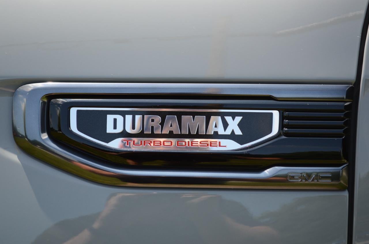 2024 GMC Sierra 1500 AT4 Crew Cab 4WD