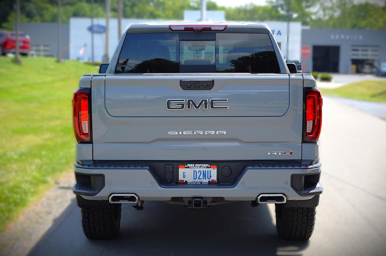 2024 GMC Sierra 1500 AT4 Crew Cab 4WD