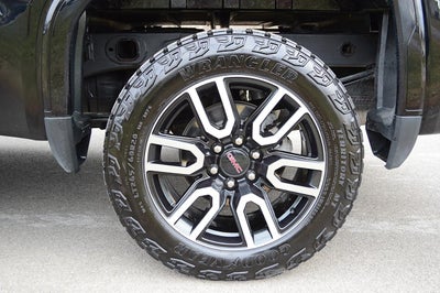 2024 GMC Sierra 1500 AT4 Crew Cab 4WD