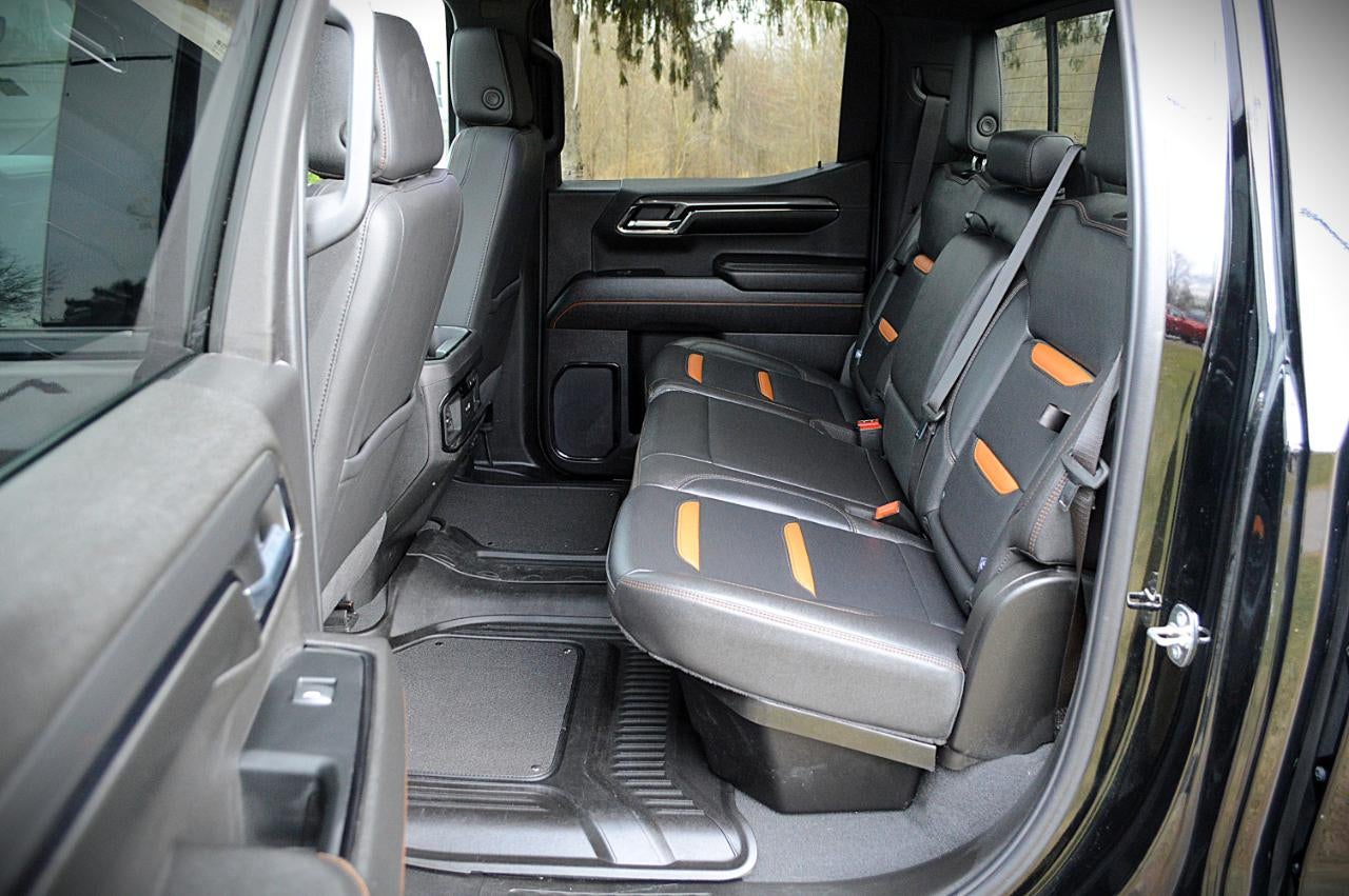 2024 GMC Sierra 1500 AT4 Crew Cab 4WD