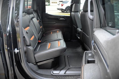 2024 GMC Sierra 1500 AT4 Crew Cab 4WD